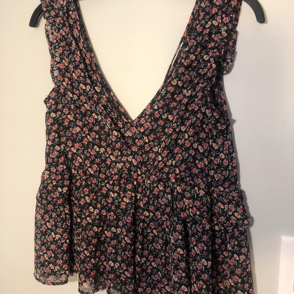 American Eagle Floral Top